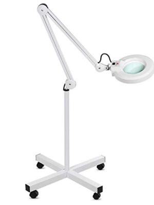 Lámpara led con pedestalcon 8x de aumento